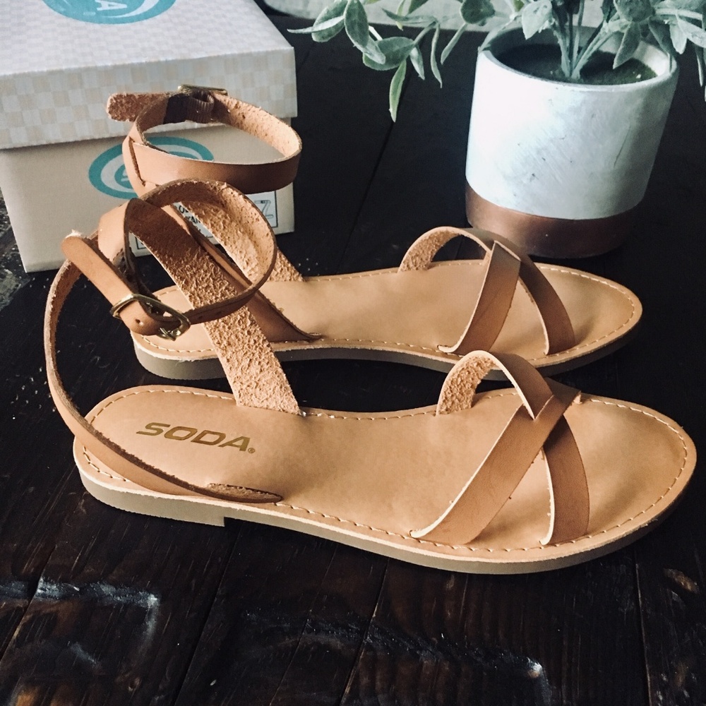 SODA OLIVIA Tan Ankle Wrap Sandals 7.5 NEW NIB - Picture 3 of 7